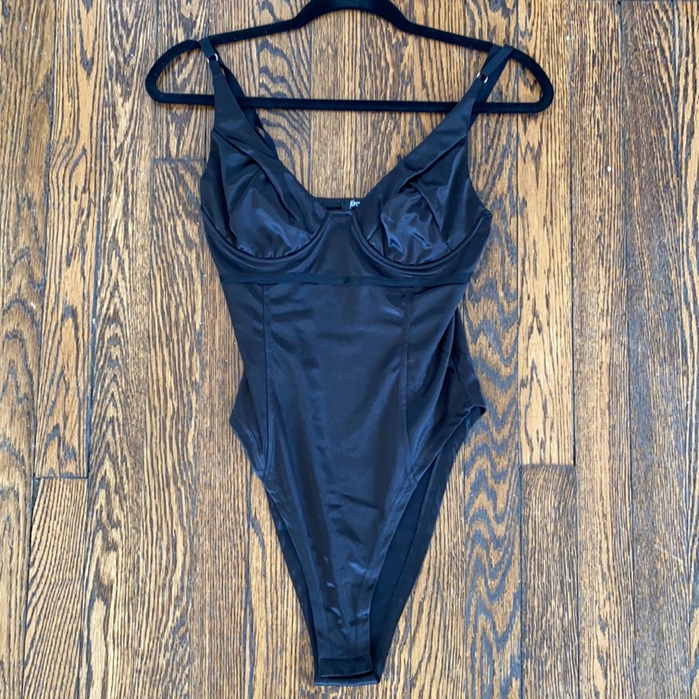 Nasty Gal Satin Cupped Bodysuit, Size Medium.